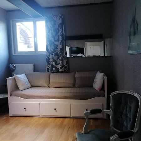 Charmant Appartement 10Mn Rouen Franqueville-Saint-Pierre Exterior photo